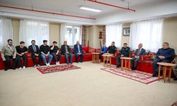 Vali Turan, Üniversite Öğrencileriyle Buluştu