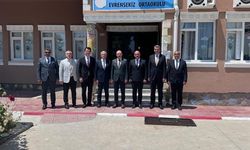 Müdür Altınöz Okul Ziyaretlerini Sürdürüyor