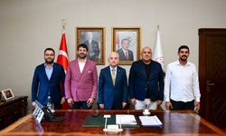 Vali Turan Konuklarını Ağırladı