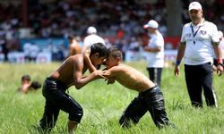 Tarihi Kırkpınar’ın İlk Pehlivanları Er Meydanına Çıktı