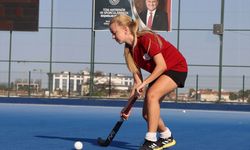 Okul Koridorlarında Başlayan Çim Hokeyi Serüveni Türkiye Şampiyonluğuna Uzandı