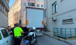 KIRKLARELİ; Sokağı Kapatan Tır Sürücüsüne Ceza