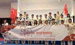 Taekwondo Sporcularından Zafer Bayramı’nda Anlamlı Etkinlik