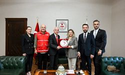 Kızılay Heyetinden Kırklareli Valisi Turan'a Ziyaret