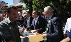 BAKAN YUSUF TEKİN KIRKLARELİ'NDE VATANDAŞA PİLAV DAĞITTI