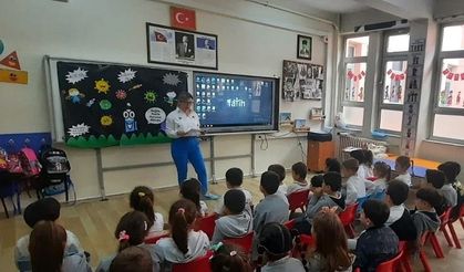 Aşı Olmanın Önemi Miniklere Anlatıldı