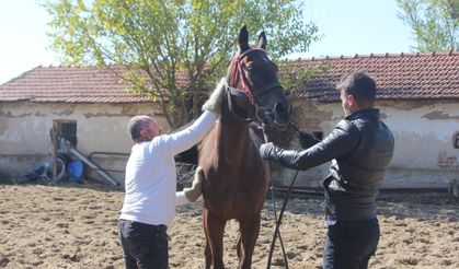 Kırklareli: Amansız Hastalık Onu Sevdasından Ayıramadı