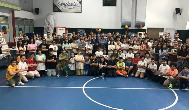 “Robotik ve Kodlama Bilim Şenliği"nde Tasarımlarını Sergilediler