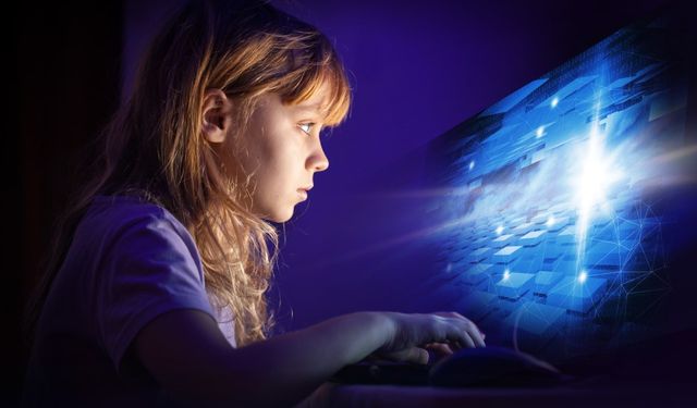 Çocukların Öğrenmesi Gereken  11 İnternet Görgü Kuralı