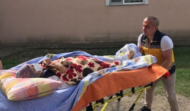 Hasta Nakil Ambulansı Vatandaşların Takdiriyle Karşılanıyor