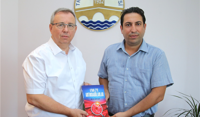 Bu Kitap Antikoagülanlarla İlgili En Kapsamlı Bilgileri İçeriyor