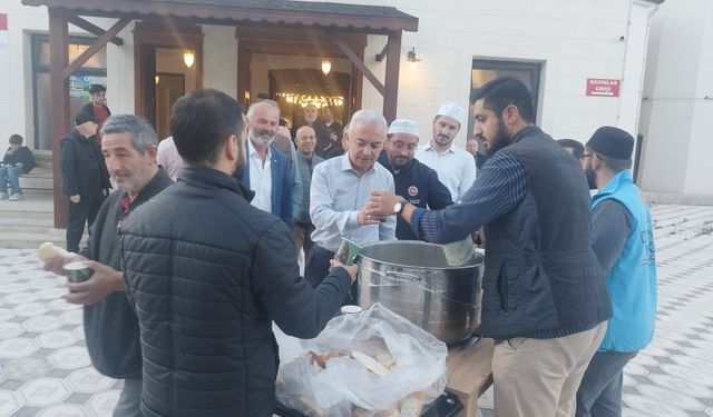 Namaz Buluşmasına Yoğun İlgi