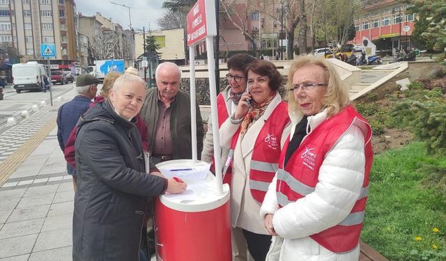 İmza Kampanyasında Stant Sayısı 3’e Çıktı