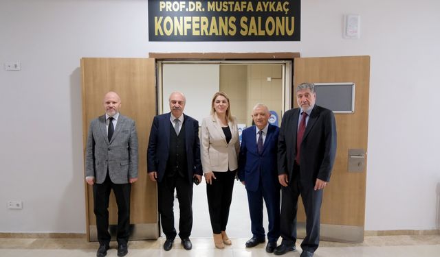 Kırklareli Üniversitesi’nden Kurucu Rektör’e Anlamlı Jest