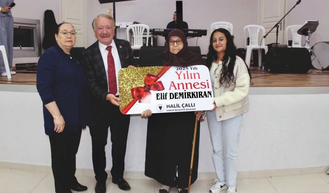 Üsküp’te Anneler Gününe Özel Coşkulu Gece