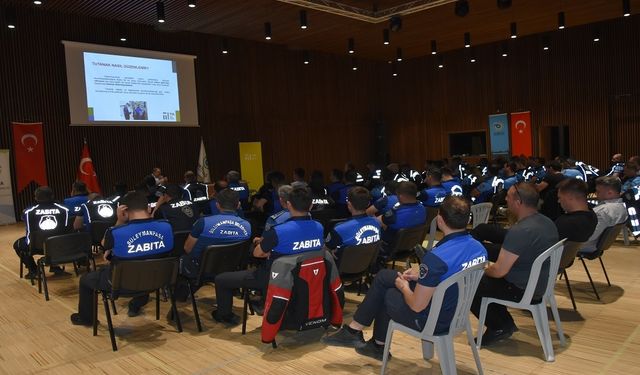 Zabıta Memurlarına Mevzuat Eğitimi