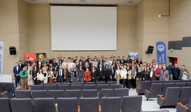 Rektör Ak Öğrenci Kulüpleriyle Buluştu