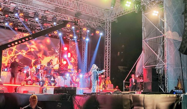 Kakava, Ebru Yaşar'la Finali Yaptı