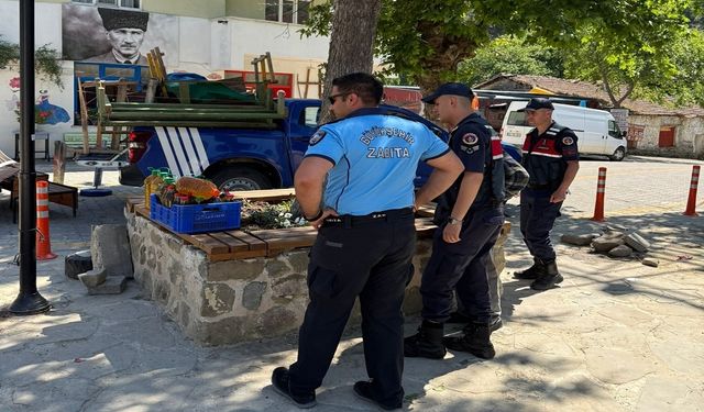 Zabıta Ekiplerinden Sağlıksız Ürünlerle İlgili Denetim