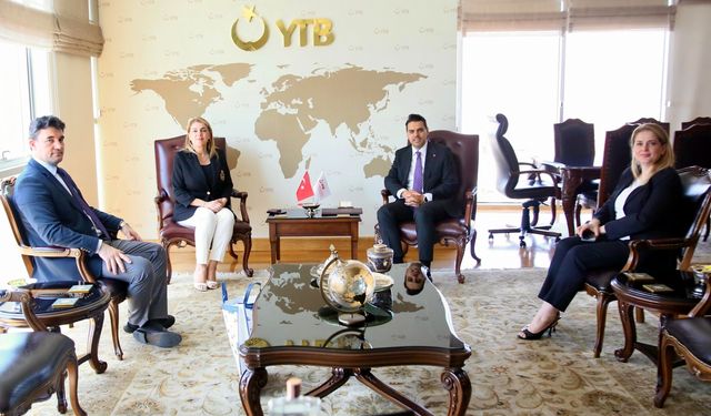 Rektör Ak Ziyaretlerini Sürdürüyor
