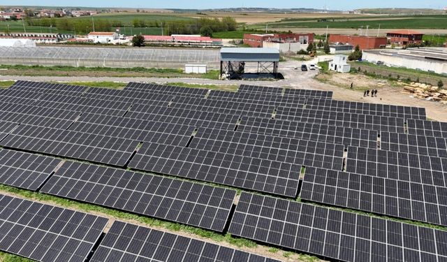 Lüleburgaz’da Güneş Tarlası Üretime Hazır