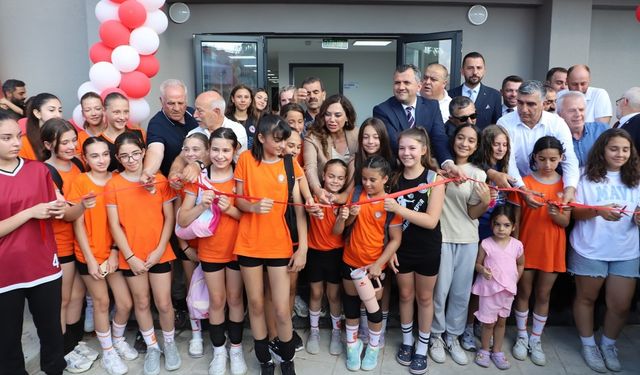 Saray Spor Kompleksi Hizmete Açıldı