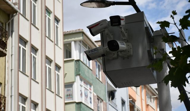 Lüleburgaz’da Çarşı Bölgesine Yeni PTS ve Kamera