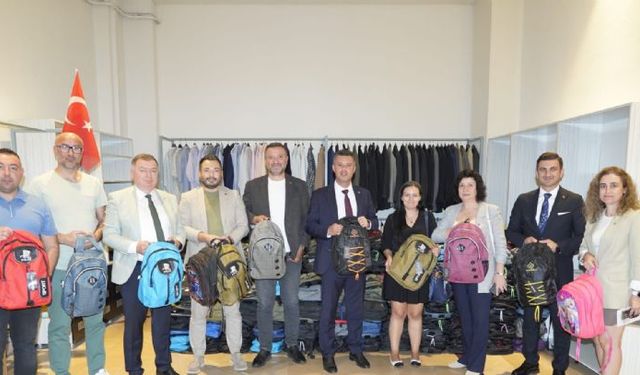 Çorlu Belediyesi’nden Öğrencilere Okul Desteği
