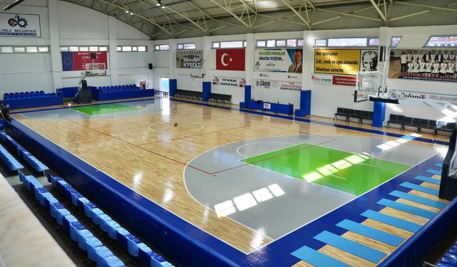 Baştan Sona Yenilenen Ziya Berhan Kılıç Spor Salonu Yeni Sezona Hazır