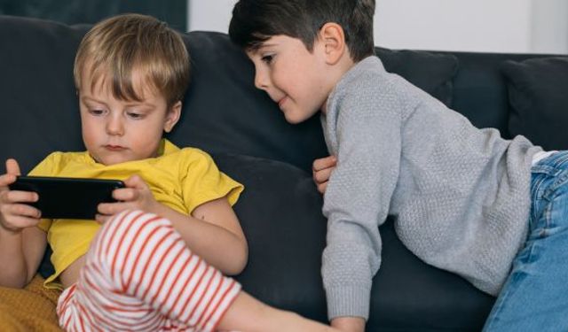 Dijital Demans Çocukları Tehdit Ediyor!