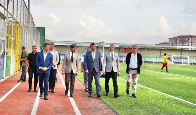 Başkan Sarıkurt, Kaymakam Erten`i Çorlu Belediyesi Spor Tesislerinde Ağırladı