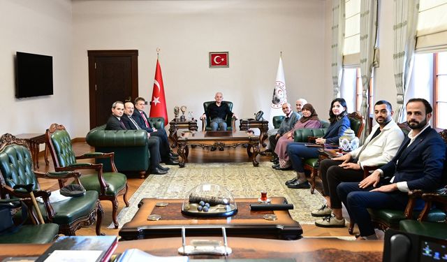 Vali Turan Kıbrıs Gazisini Ağırladı