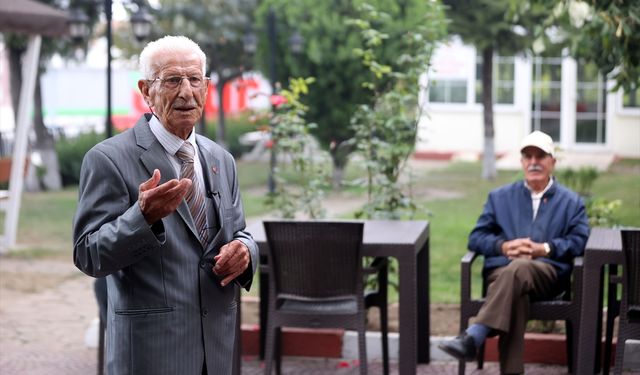 Kırklarelİ; "Assolist Cemal" Huzurevini Şarkılarla Şenlendiriyor