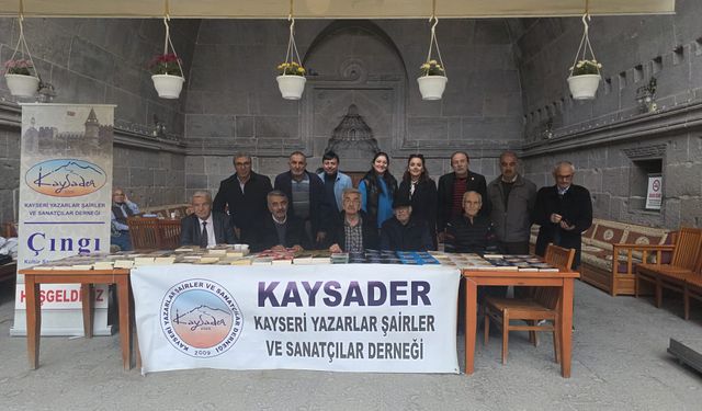 Alaeddin İkican’ı Kayseri’de Sevgiyle Karşıladılar