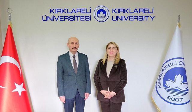 Müdür Altınöz’den Rektör AK’a Ziyaret