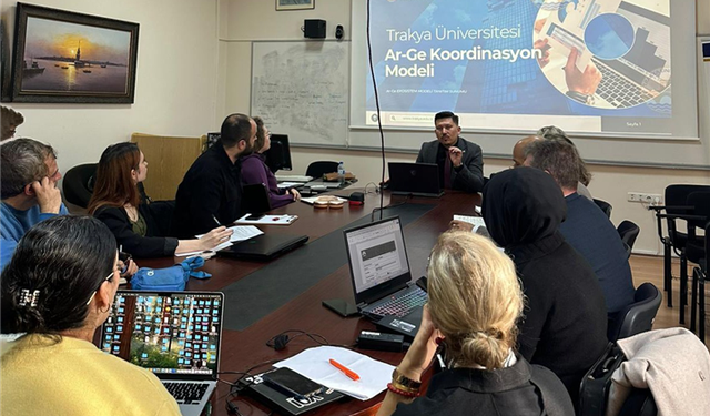 Proje Geliştirme Ve Yazma Eğitimleri Başladı