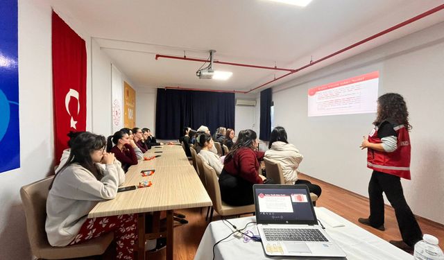 Kırklareli’nde Gençlere Yönelik Şiddetle Mücadele Eğitimi Verildi