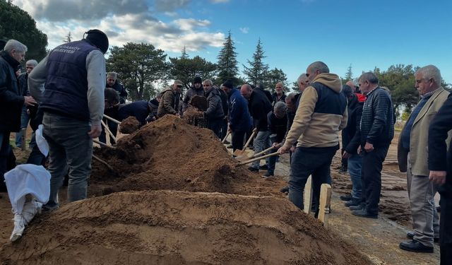 Pehlivanköy: Atilla Ertuğrul Toprağa Verildi