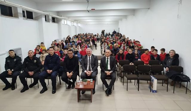 Pehlivanköy’de Kütüphane ve Kitaplar Konuşuldu