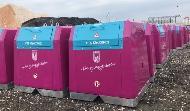 Lüleburgaz’a 30  Yeni Vinçli Çöp Konteyneri