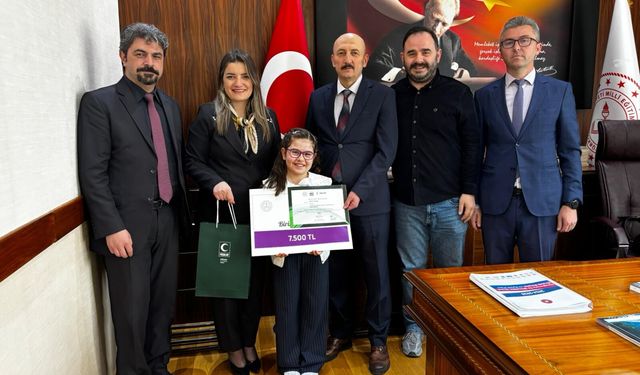 Lüleburgaz BİLSEM’den Sanat Dolu Bir Başarı: Deniz Tülükaş İl Birincisi