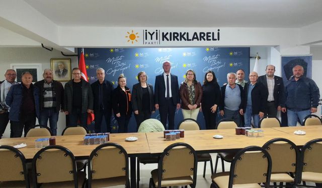 Kırklareli’nde İYİ Parti Yönetimi Toplandı