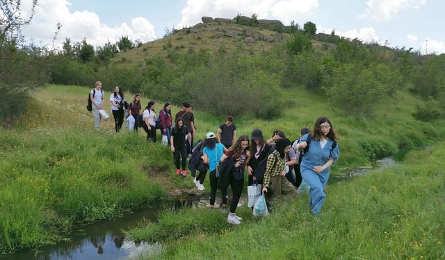 Gençlik ve Spor Bayramını Doğada Kutladılar