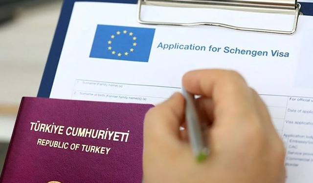 Schengen Vizesi’nde Düğüm Çözülecek Mi? 7 Şirkete İnceleme Kararı