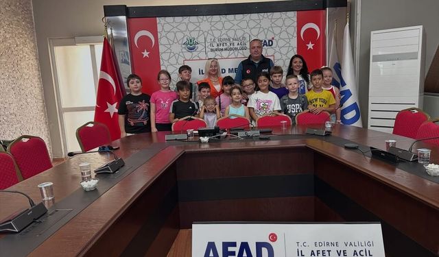 AFAD Afet Farkındalık Eğitimlerini Sürdürdü