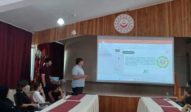 Çocuk Hakları İl Komitesi Üyelerine Sıfır Atık Eğitimi Verildi