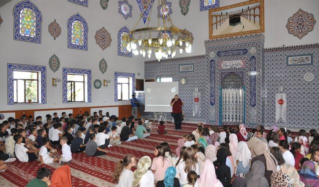 Pınarhisar’da Yaz Kur’an Kursları Kapanış Programı Gerçekleştirildi