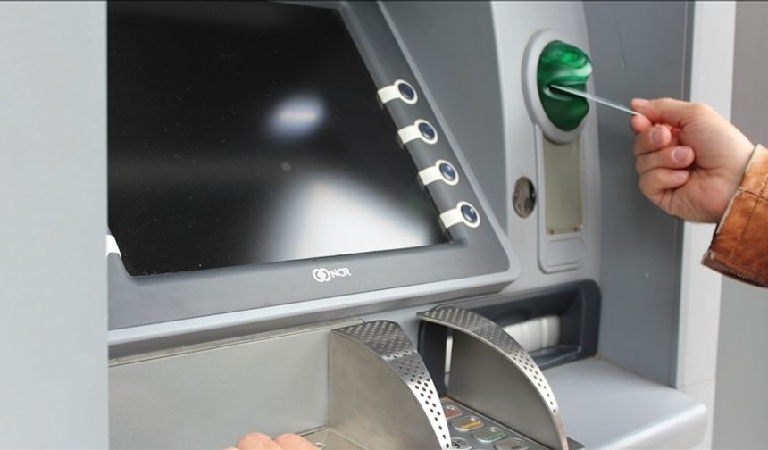 Eski ATM’ler Tarihe Karışıyor