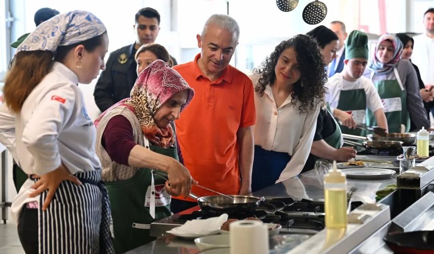 Kırklareli’nde Aileler Mutfakta Yarıştı!