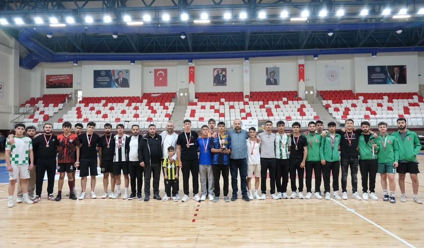 Kırklareli Ülkü Ocakları’nın Futsal Turnuvası Sona Erdi